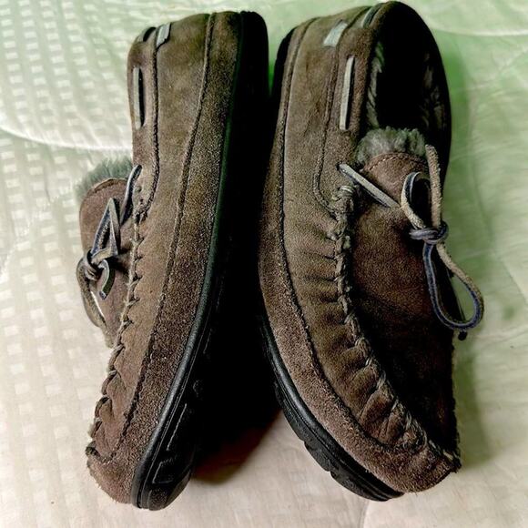 L.L.Bean Men’s Grey Slippers Size 8 Fuzzy Warm - Picture 9 of 11